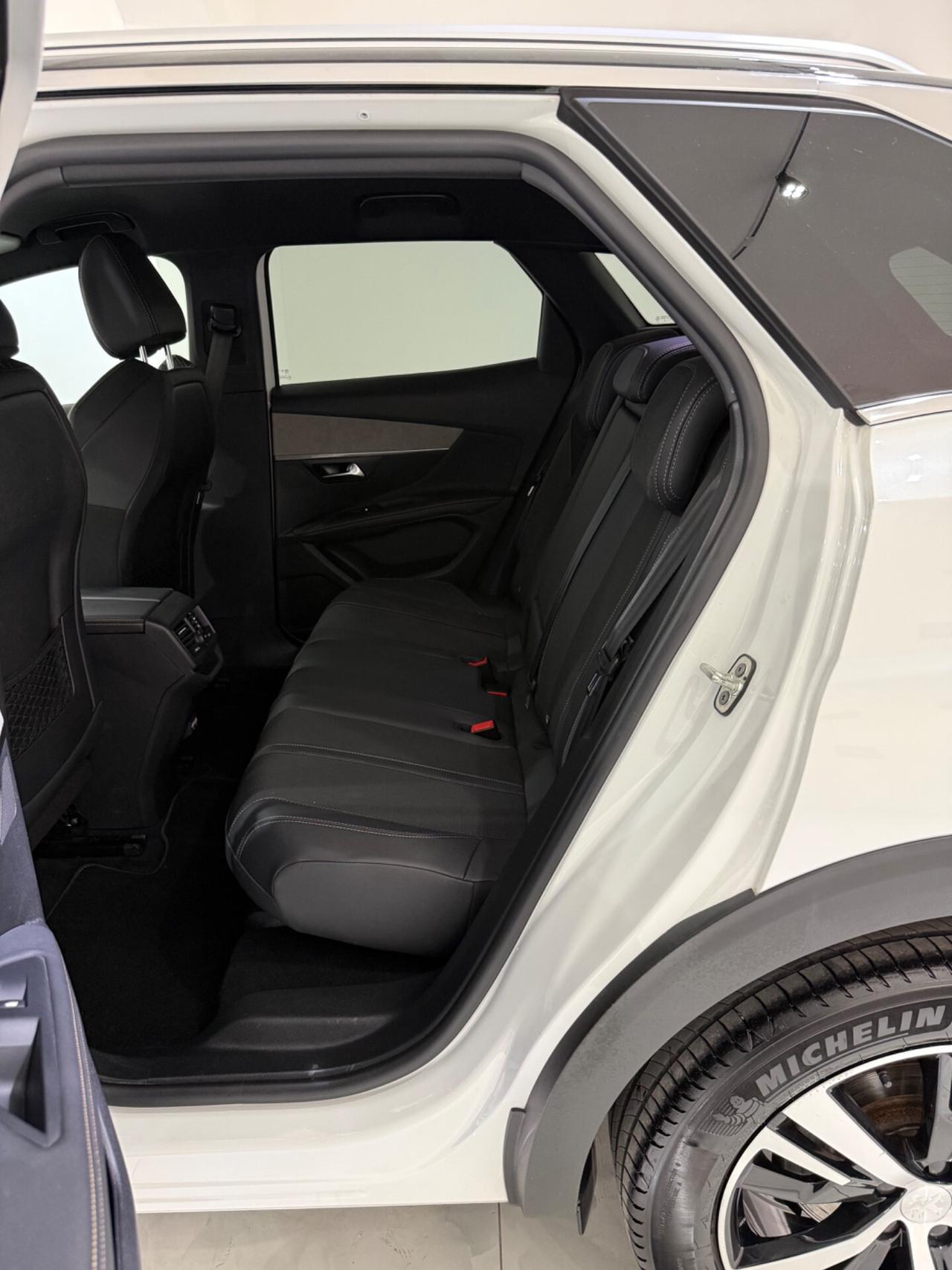 Peugeot 3008 BlueHDi 130 S&S EAT8 GT