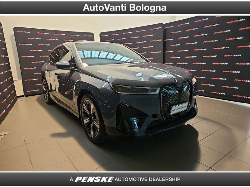 BMW iX iX xDrive50 Pacchetto Sportivo