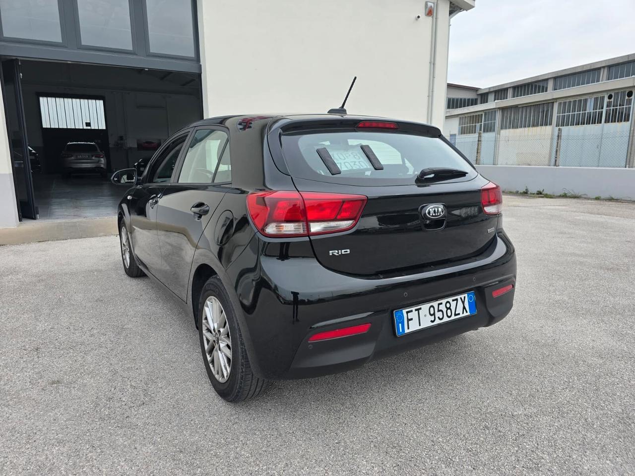 Kia Rio 1.4 crdi Active Style Pack 77cv