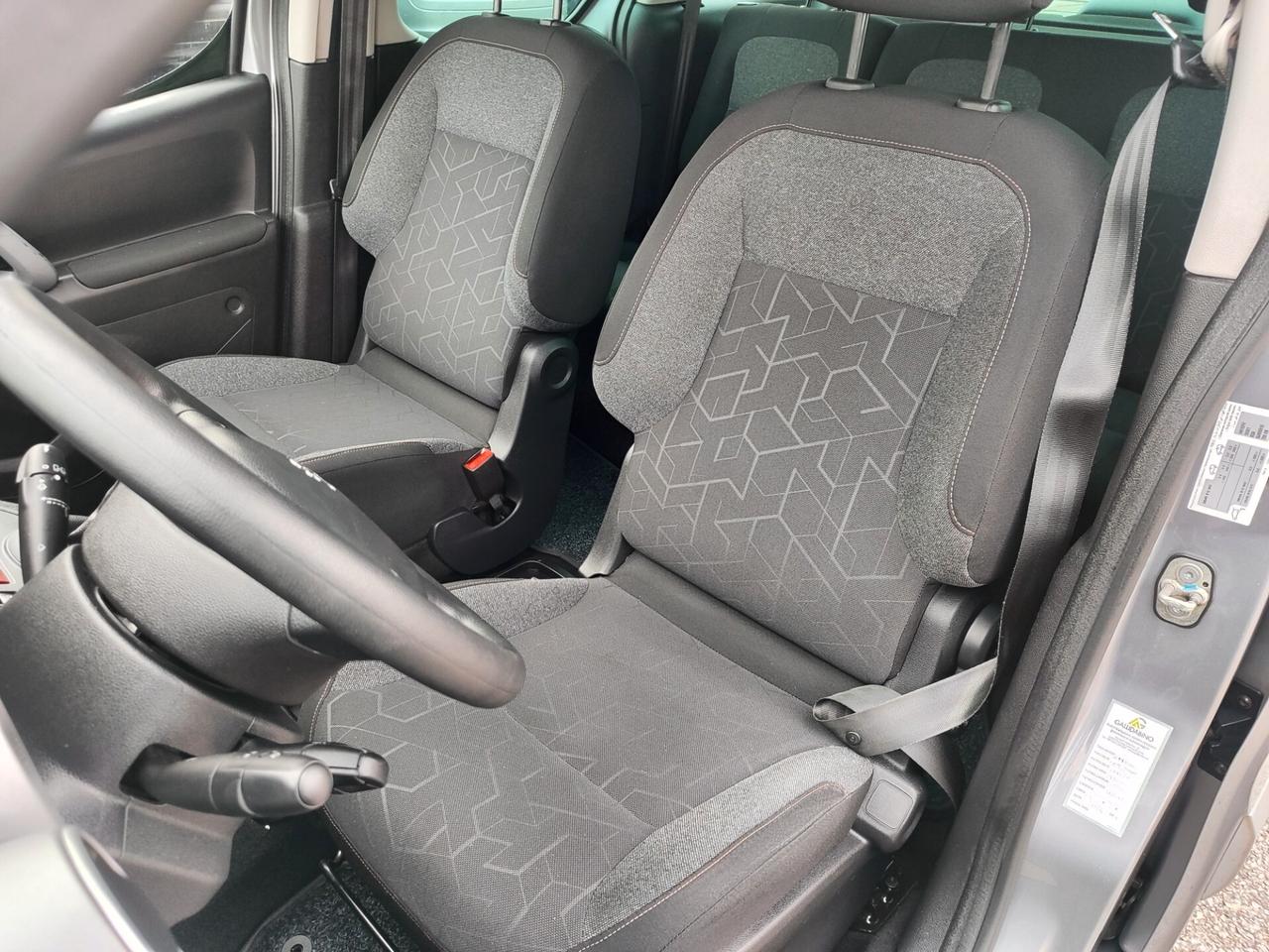 Peugeot Partner Tepee BlueHDi 100 Active