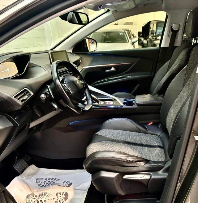 PEUGEOT 3008 BlueHDi 130 S&S EAT8 Allure