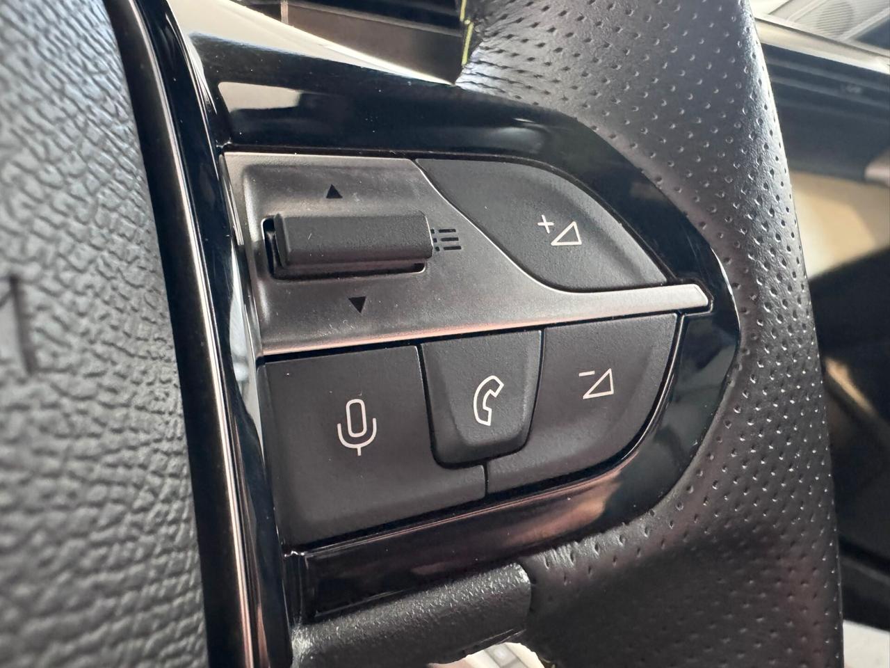 Peugeot 308 BlueHDi 130 S&S EAT8 SW GT