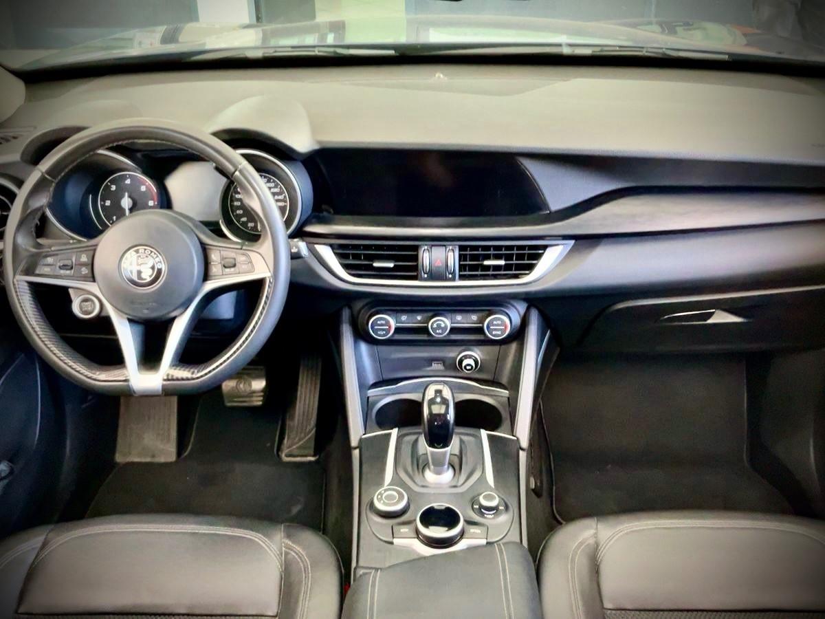 Alfa Romeo Stelvio 2.2 Turbodiesel 180 CV -TETTO APRIBILE