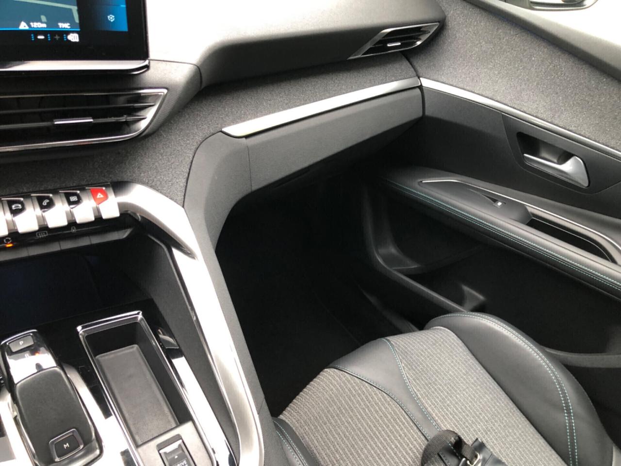 Peugeot 3008 BlueHDi 130 S&S EAT8 Allure Pack