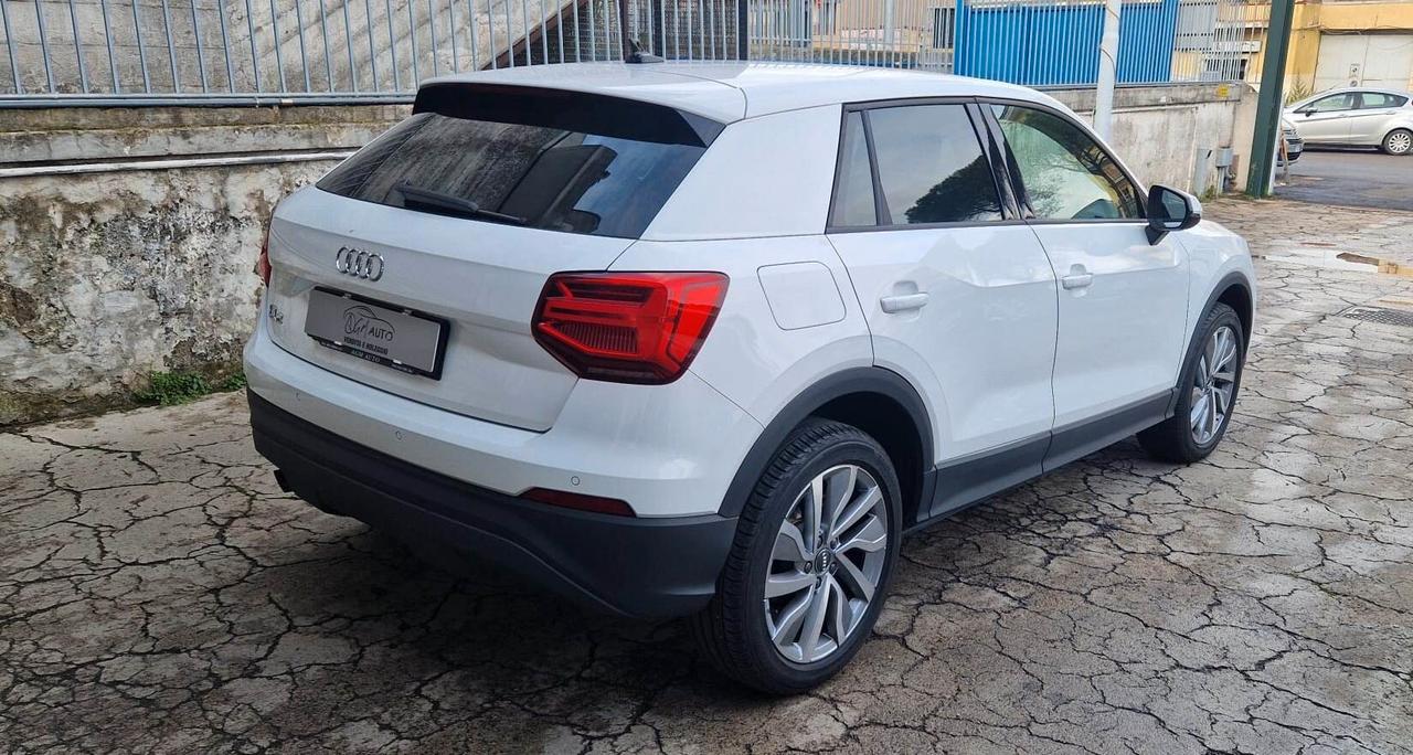 Audi Q2 30 TDI S tronic Business