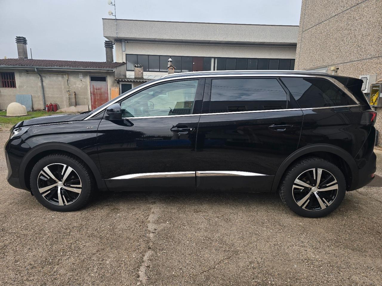 Peugeot 5008 BlueHDi 130 S&S EAT8 GT