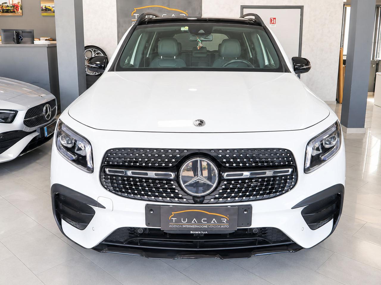 Mercedes-Benz GLB 200 Premium GLB 200 D #10288