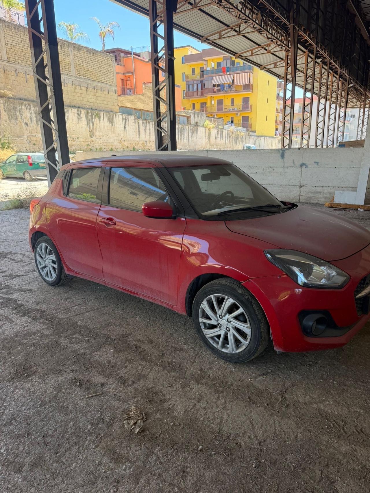 Suzuki Swift 1.2 Hybrid Top
