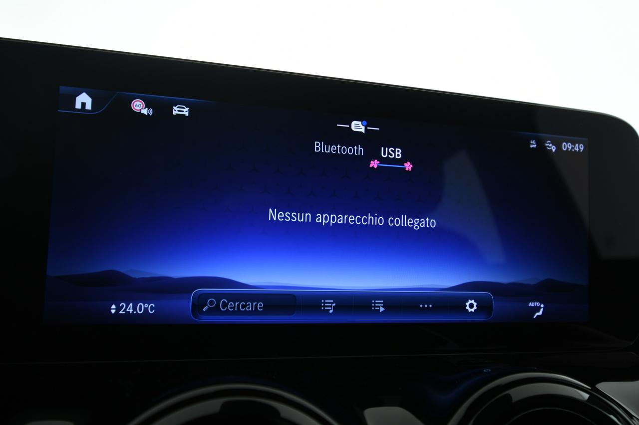 Mercedes-Benz GLA 180 d Advanced auto NEOPATENTATI+CAMERA+LED