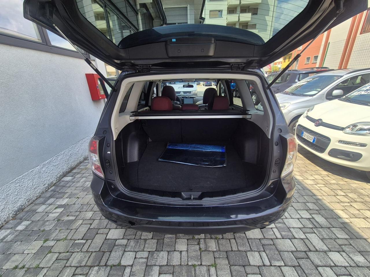 Subaru Forester 2.0D X