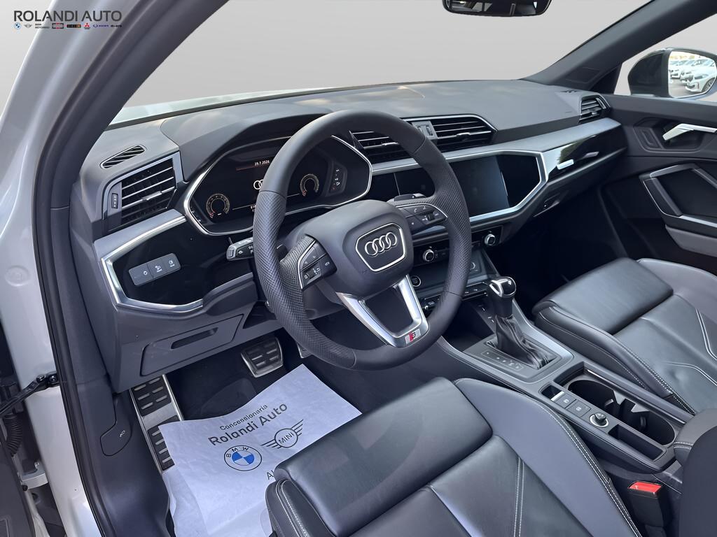 Audi Q3 45 2.0 TFSI Identity Black quattro S tronic