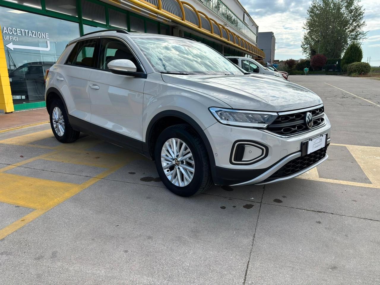 Volkswagen T-Roc 1.0 TSI Life