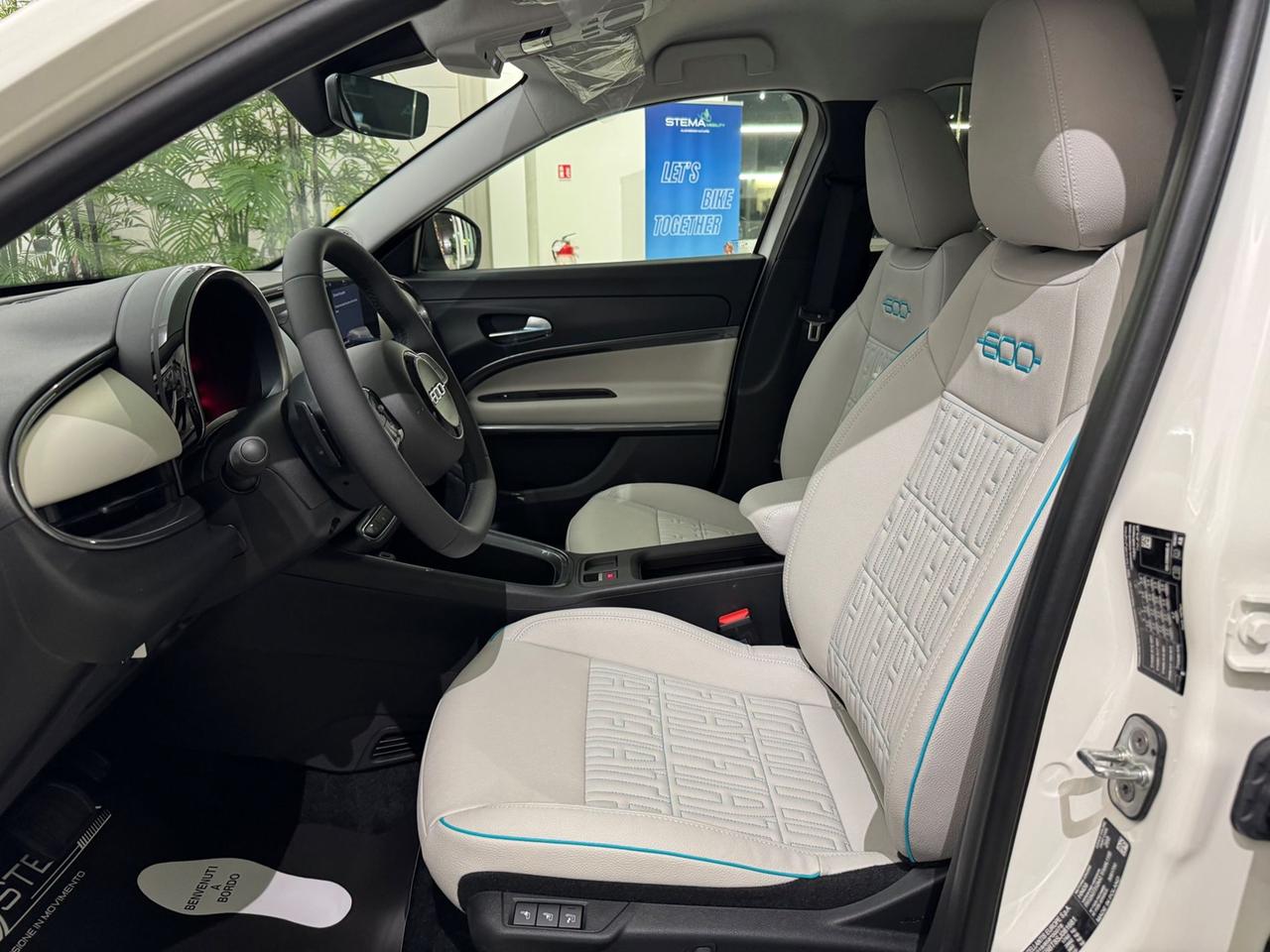 FIAT 600 IV 2023 1.2 hybrid La Prima II 110cv auto