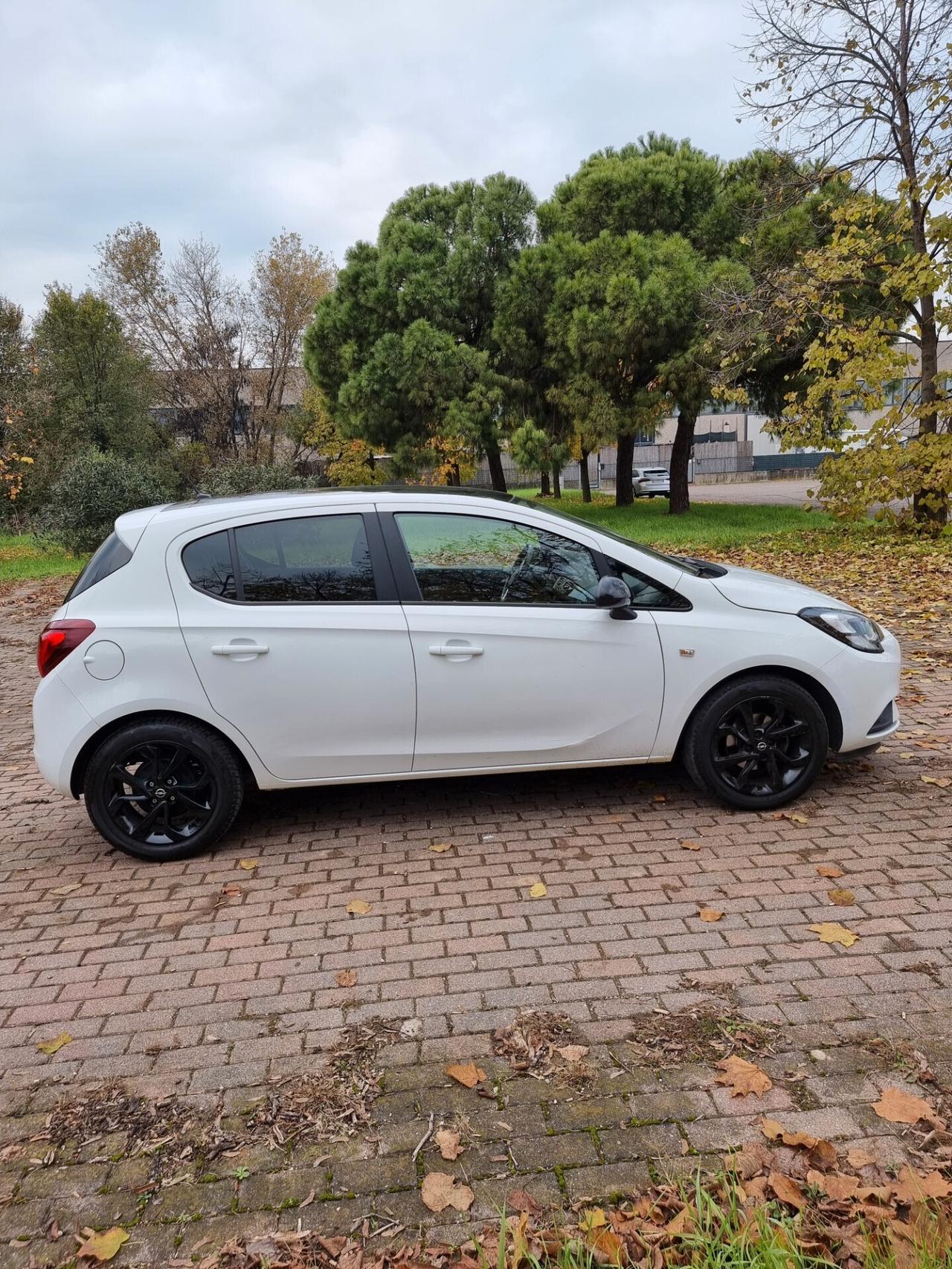 Opel Corsa 1.4 90CV GPL Tech 5 porte Innovation NEOPATENTATI