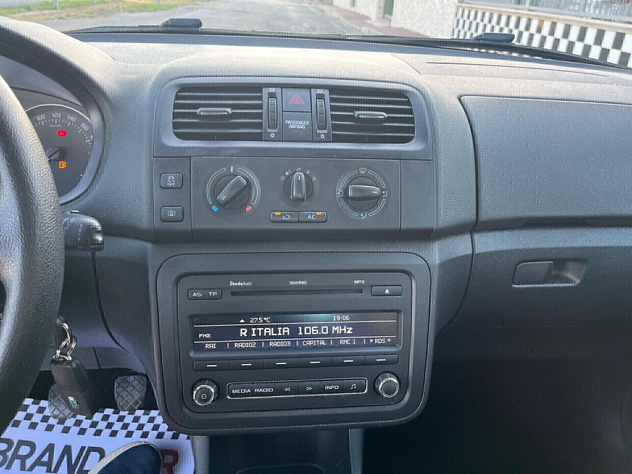 Skoda Fabia 1.6 TDI 5p. Style Unipro 2011