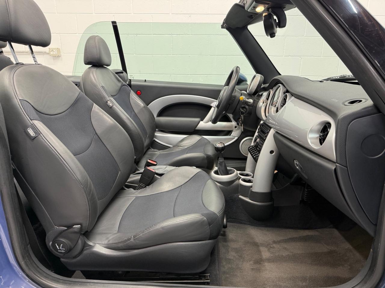 Mini 1.6 16V Cooper Cabrio