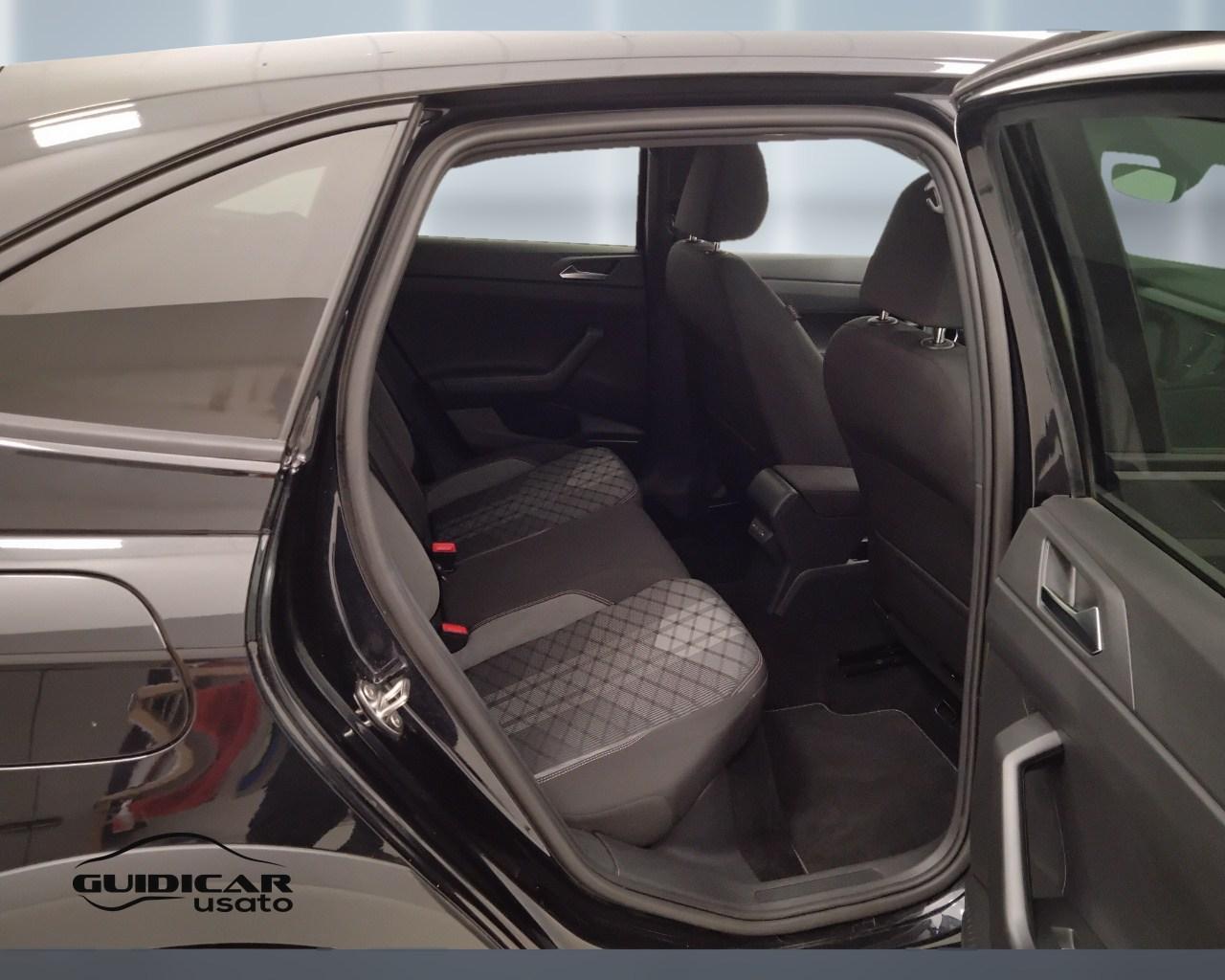 VOLKSWAGEN Taigo - Taigo 1.0 tsi R-Line 115cv dsg
