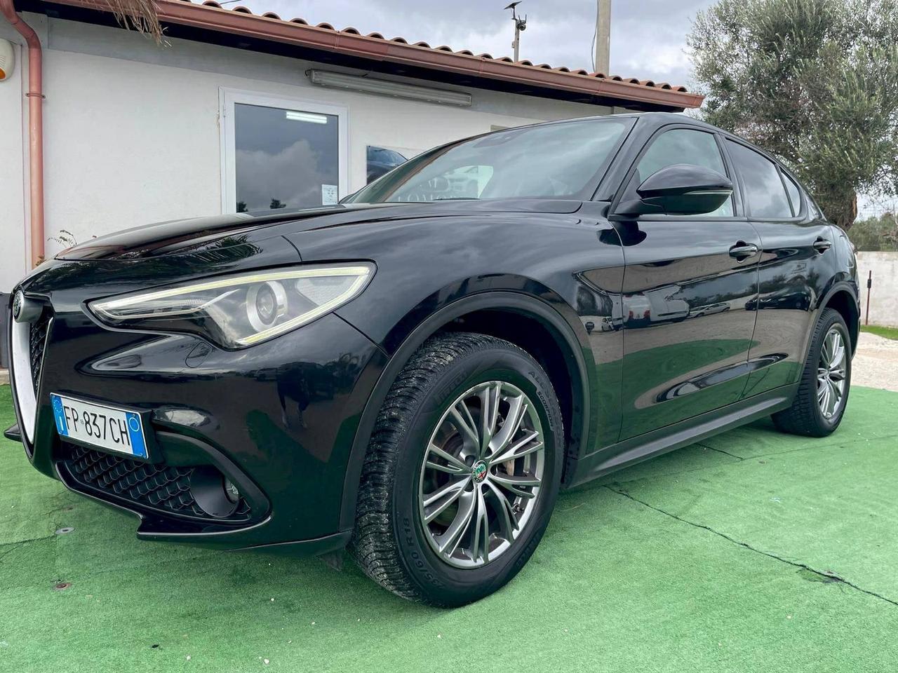 Alfa Romeo Stelvio 2.2 Turbodiesel 180 CV AT8 Q4 Executive - 2018