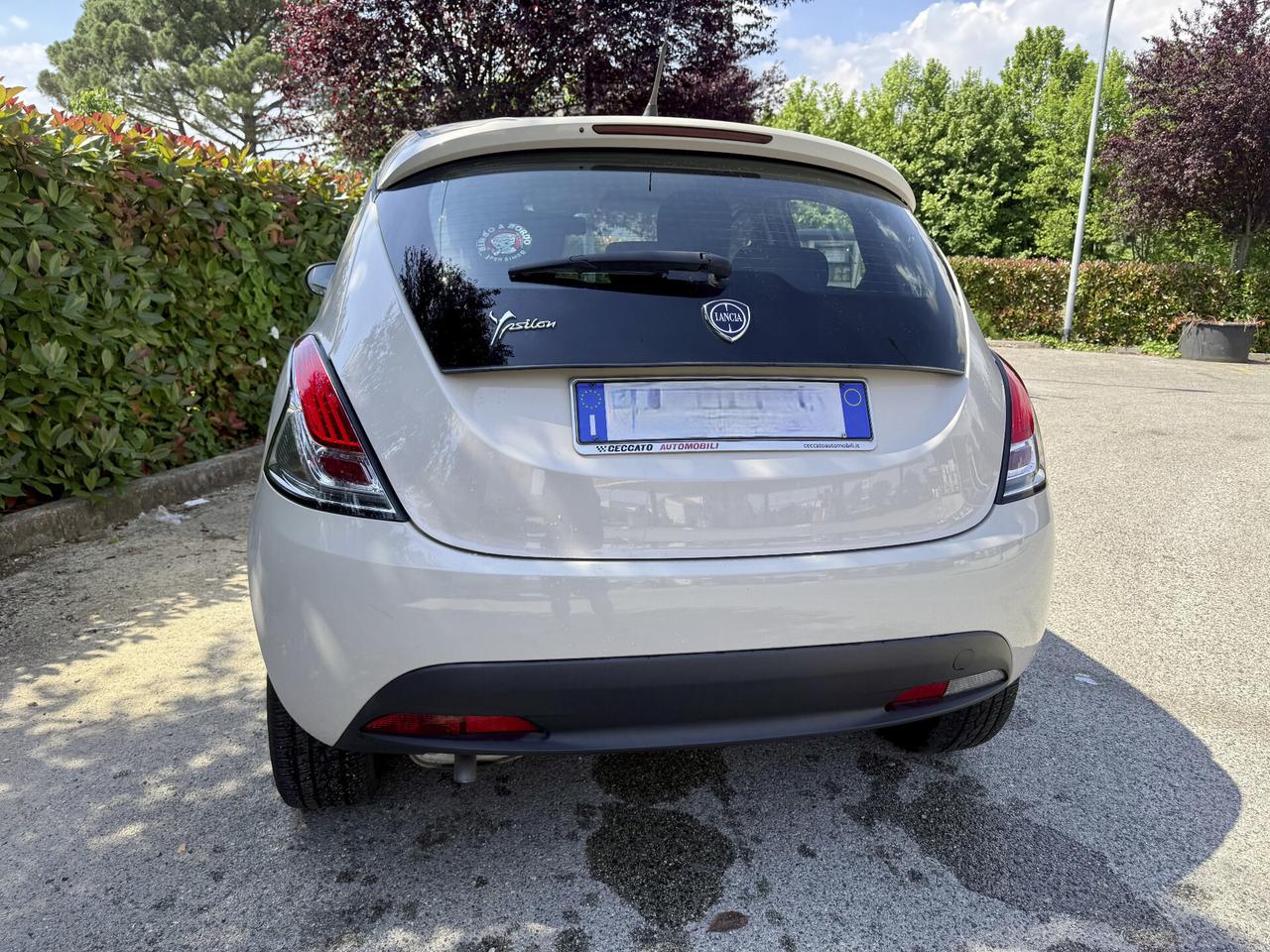 Lancia Ypsilon 1.2 69 CV 5 porte GPL Ecochic Gold