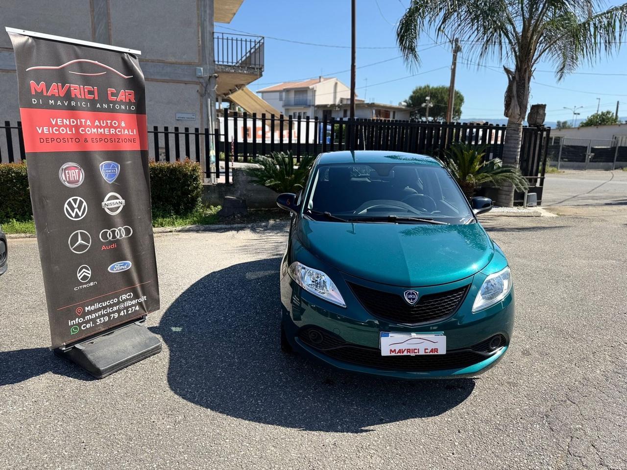 Lancia Ypsilon 1.2 69 CV 5 porte S&S Gold