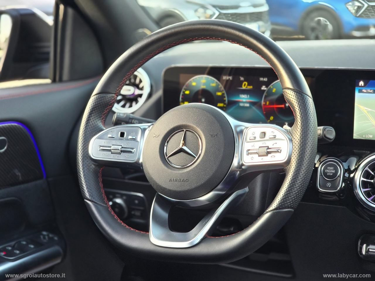 MERCEDES-BENZ GLA 220 d Automatic AMG Premium TETTUCCIO