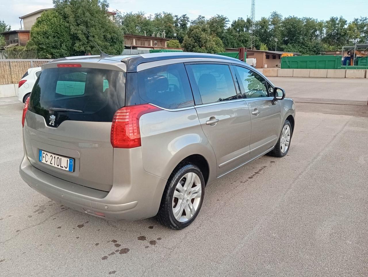Peugeot 5008 "KM CERTIFICATI" 1.6HDI UNIPRO