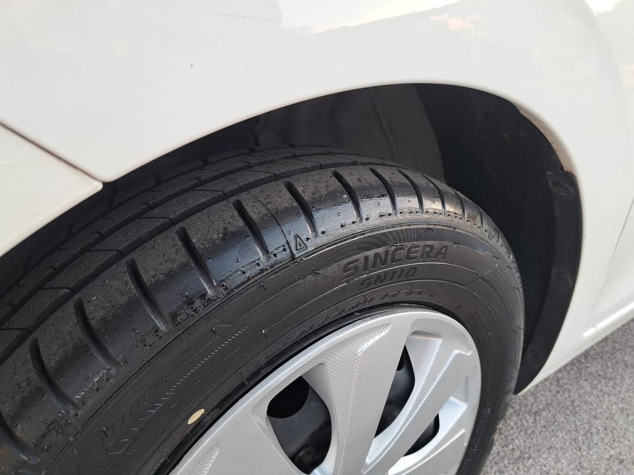 Peugeot 108 VTi 72 5 porte Active