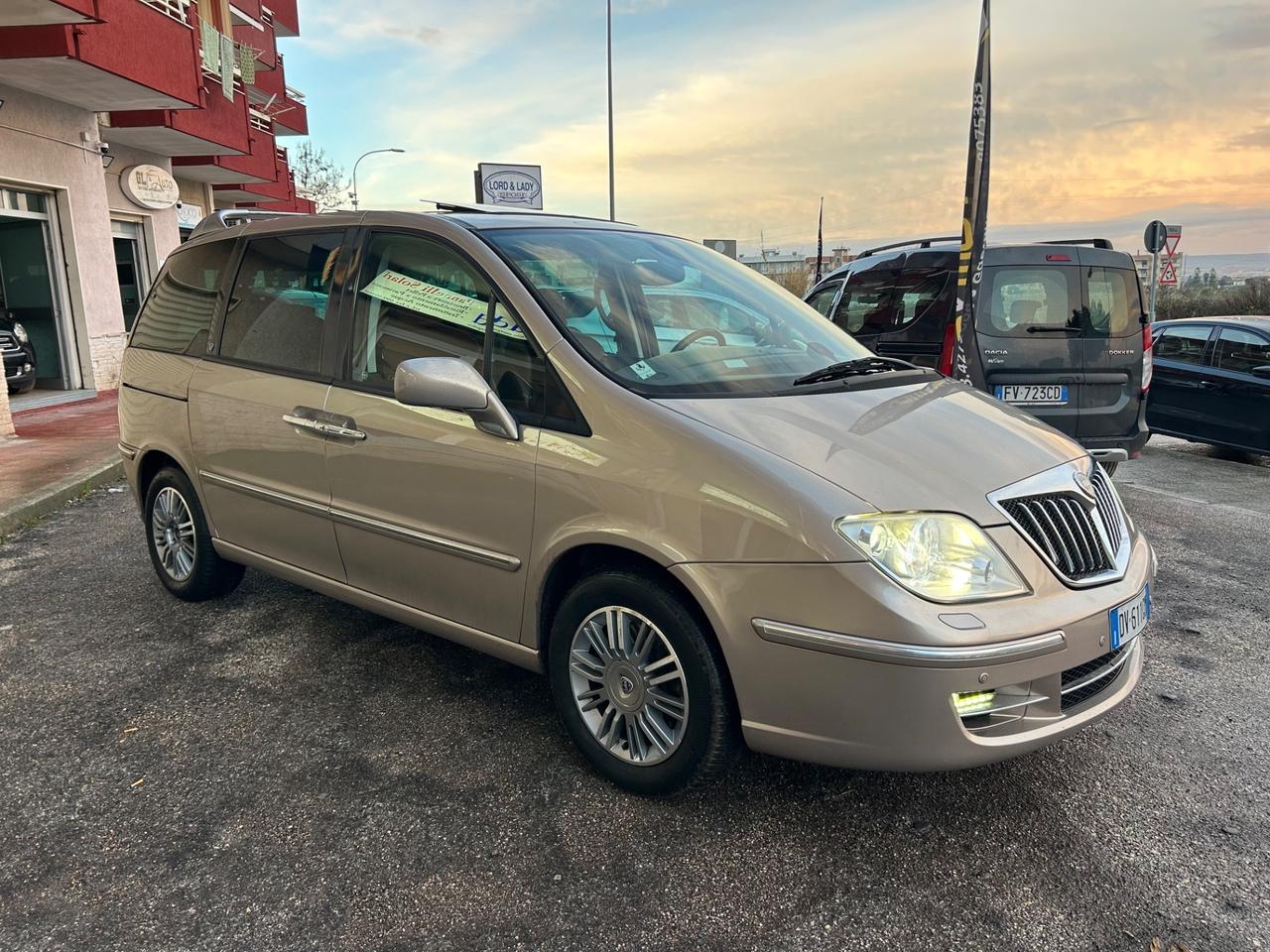 Lancia Phedra 2.2 MJT Limited Edition