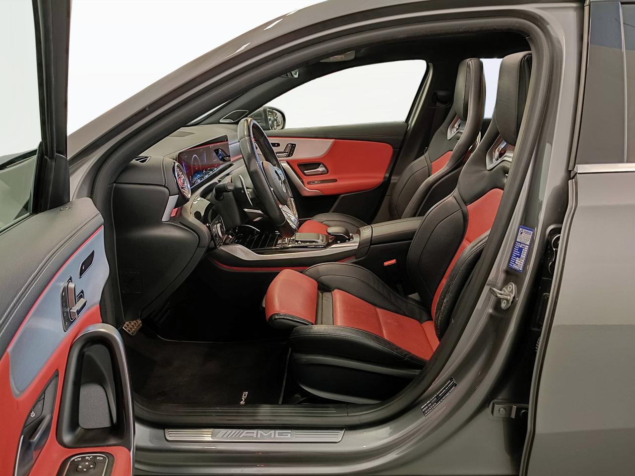 Mercedes-Benz Classe A - W177 2018 - A AMG 35 4matic auto