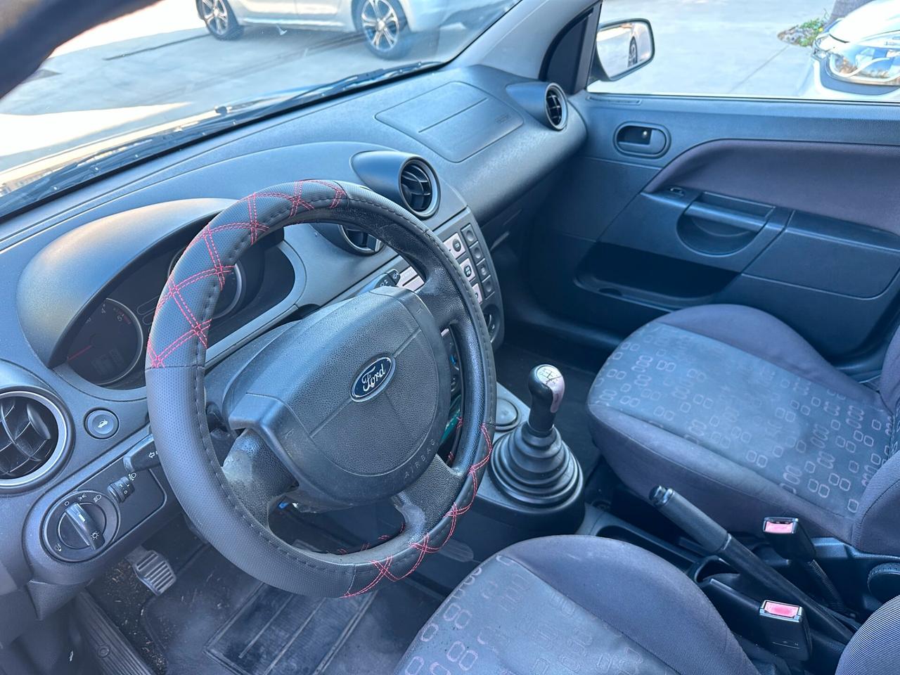 Ford Fiesta 1.4 TDCi 5p. Ghia