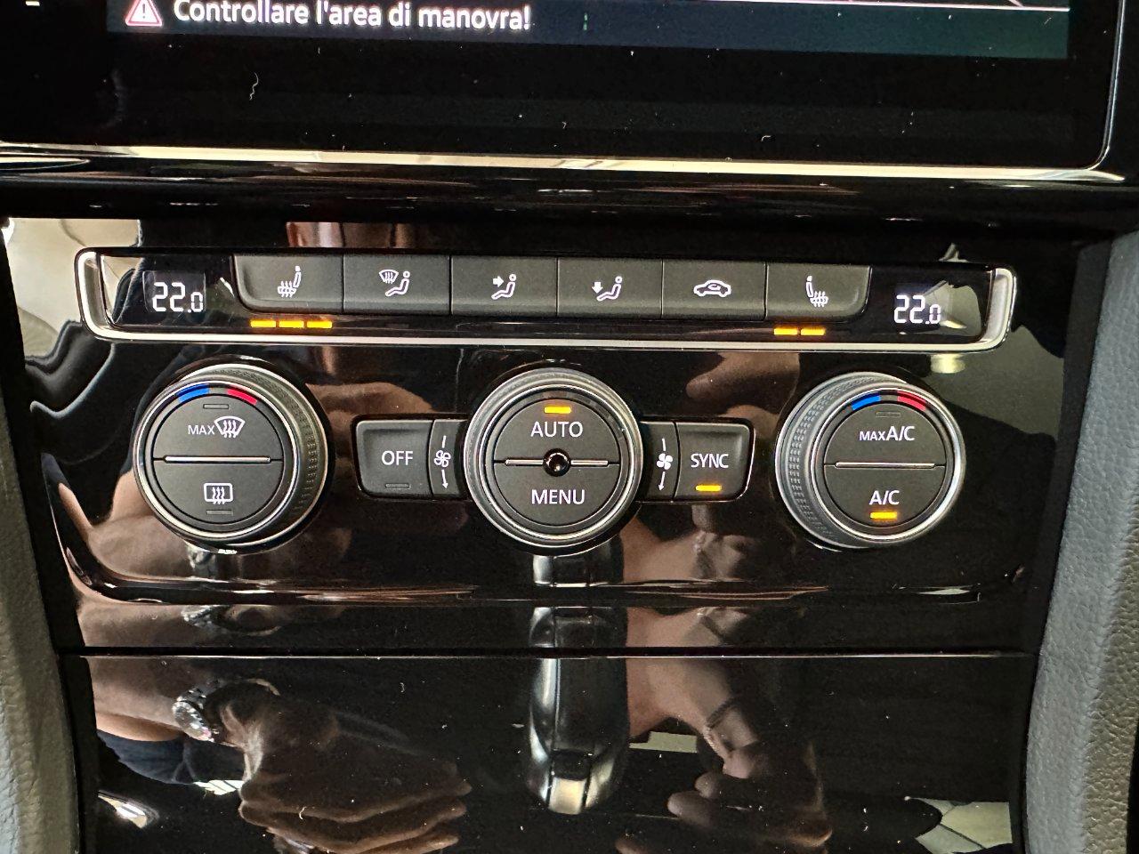 Volkswagen Golf 5 Porte 2.0 tsi Gti TCR 290cv dsg-Tetto-DCC-Carplay-Camera-FULL