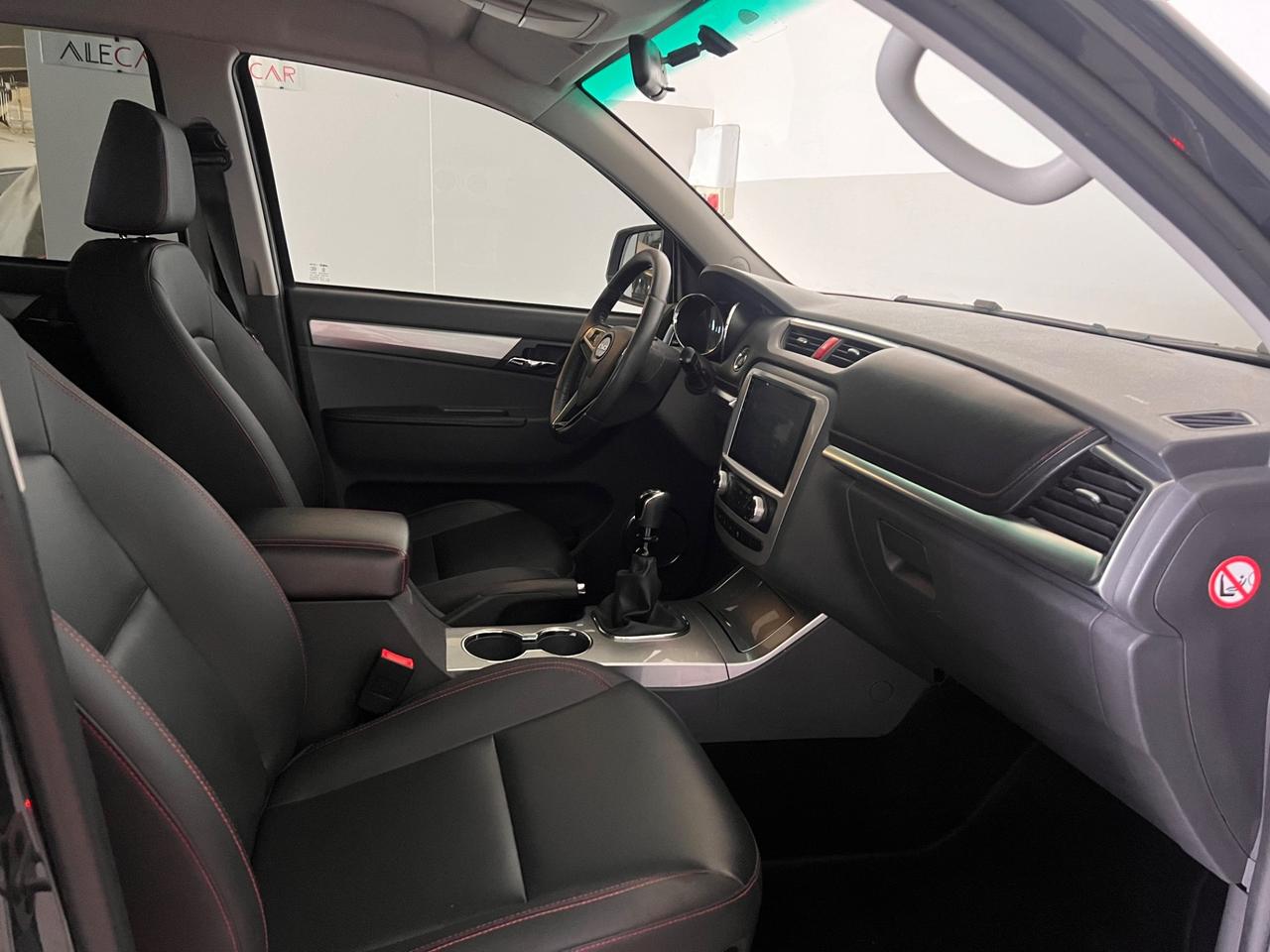 Evo Cross 4 Evo Cross 4 2.0 Turbo Diesel Doppia Cabina 4x4 (Prezzo piu' IVA)