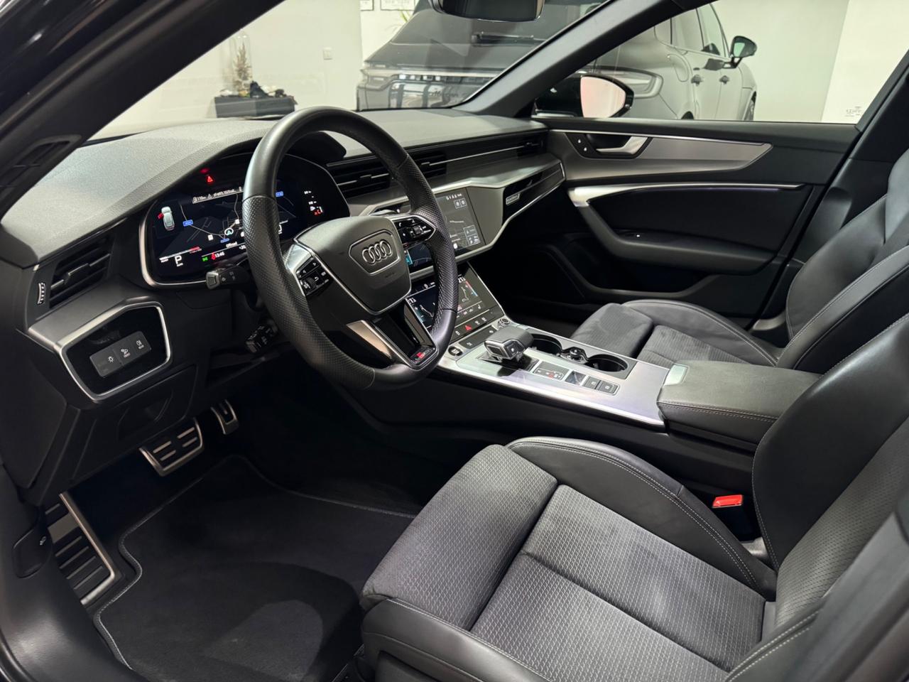 Audi A6 Avant 40 2.0 TDI S-LINE PLUS quattro ultra S tronic