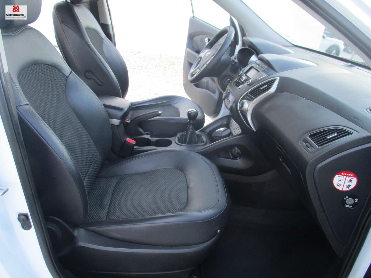 Hyundai iX35 2.0 CRDi 4WD Comfort 136cv 3-2010 KM165000