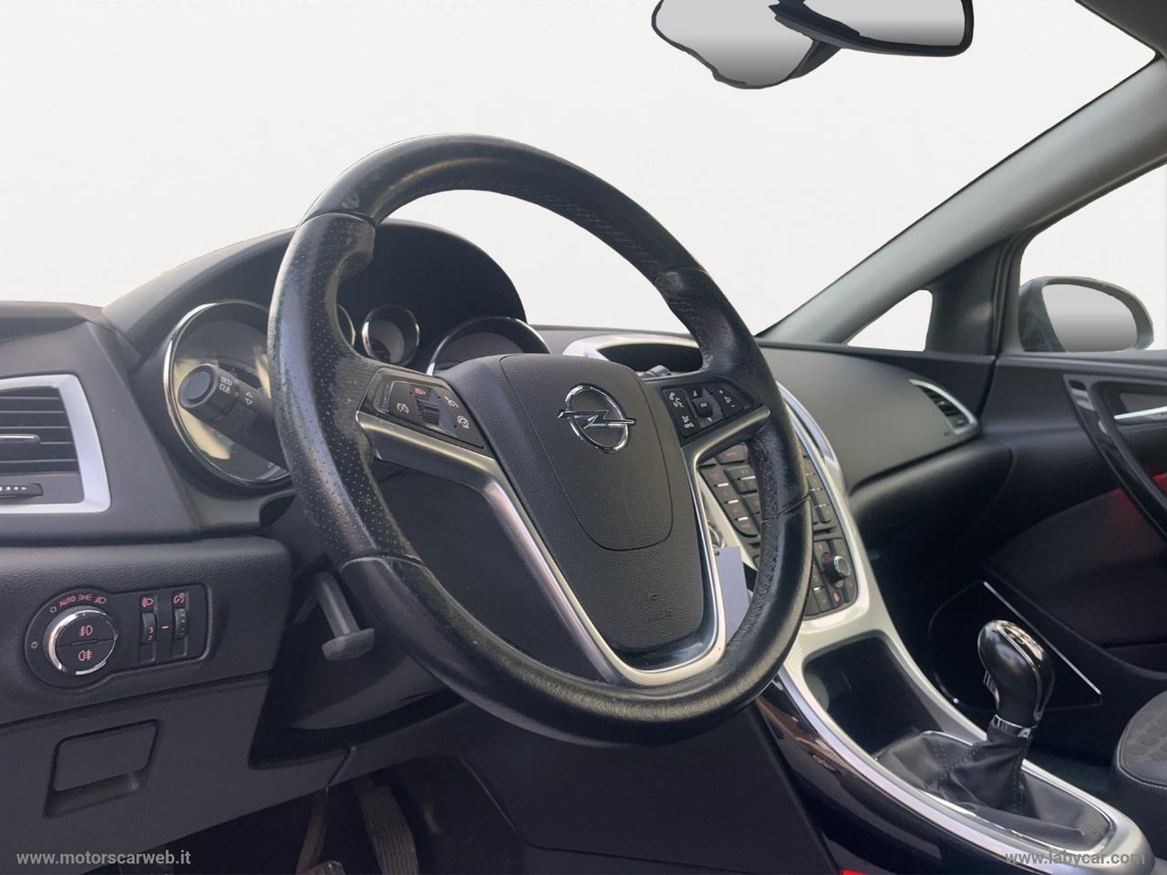 OPEL Astra GTC 1.6 CDTI 136 CV S&S 3p. Cosmo
