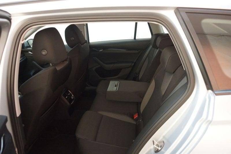 Škoda Octavia 2.0 TDI EVO 85KW EXECUTIVE DSG