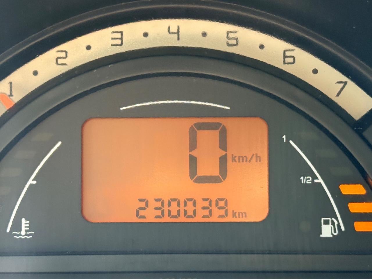 Citroen C3 1.4 HDi 70CV Distribuzione fatta