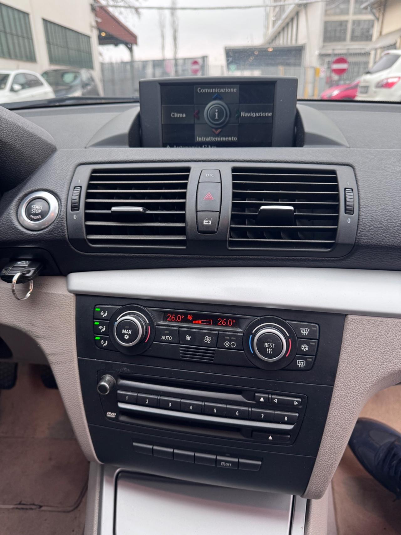Bmw 120i benzina 5 porte Futura
