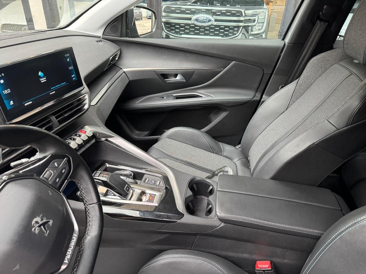 Peugeot 3008 BlueHDi 130 S&S EAT8 Allure