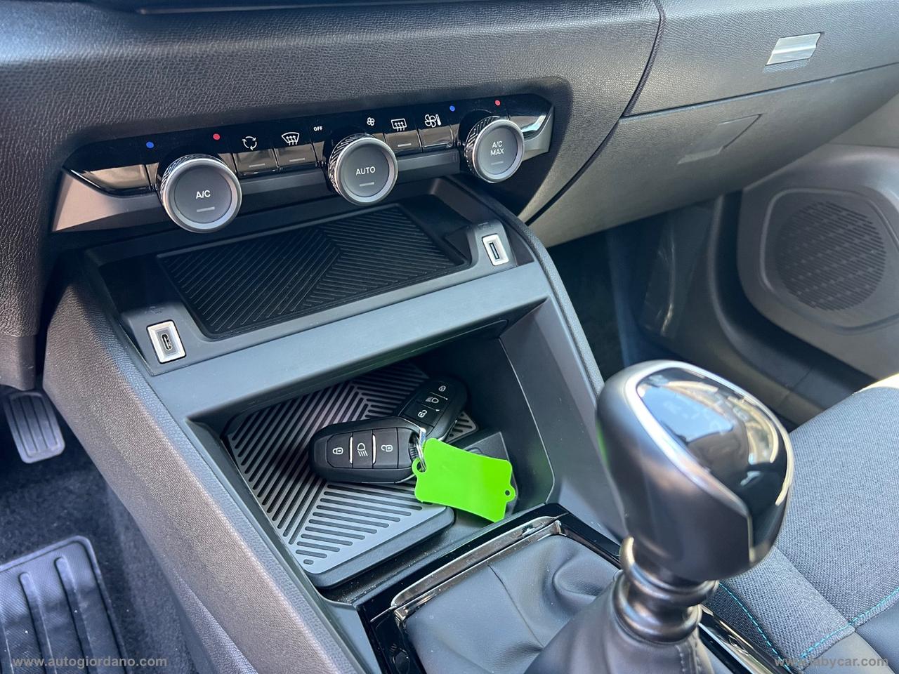 CITROEN C4 PureTech 130 S&S Shine