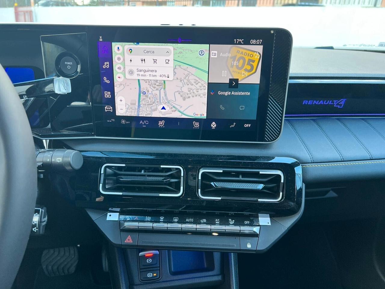 Renault 4 E-Tech Electric 150 CV Comfort Range Iconic