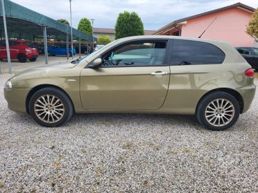 Alfa Romeo 147 1.6 16V TS (105) 3 porte Progression GPL