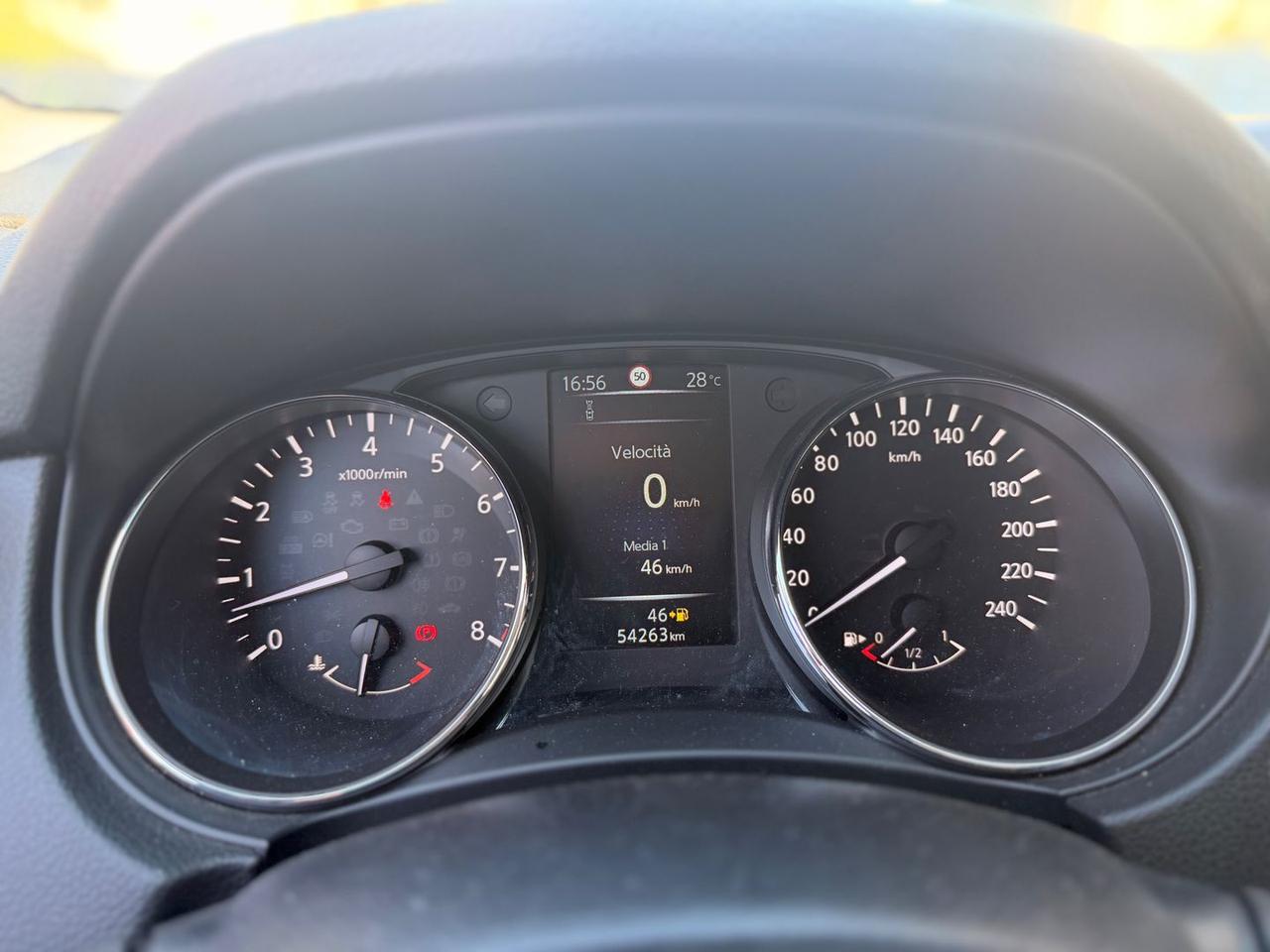 Nissan Qashqai Tekna 1.6 DIG-T #10950