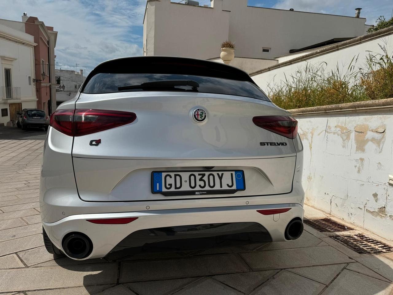 Alfa Romeo Stelvio 2.2 Turbodiesel 210 CV AT8 Q4 Veloce Tì