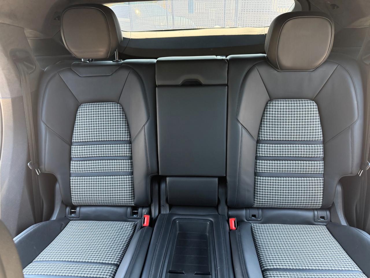 Porsche Cayenne Coupé 3.0 V6/pasm/bose/led/pack sport/strafulll