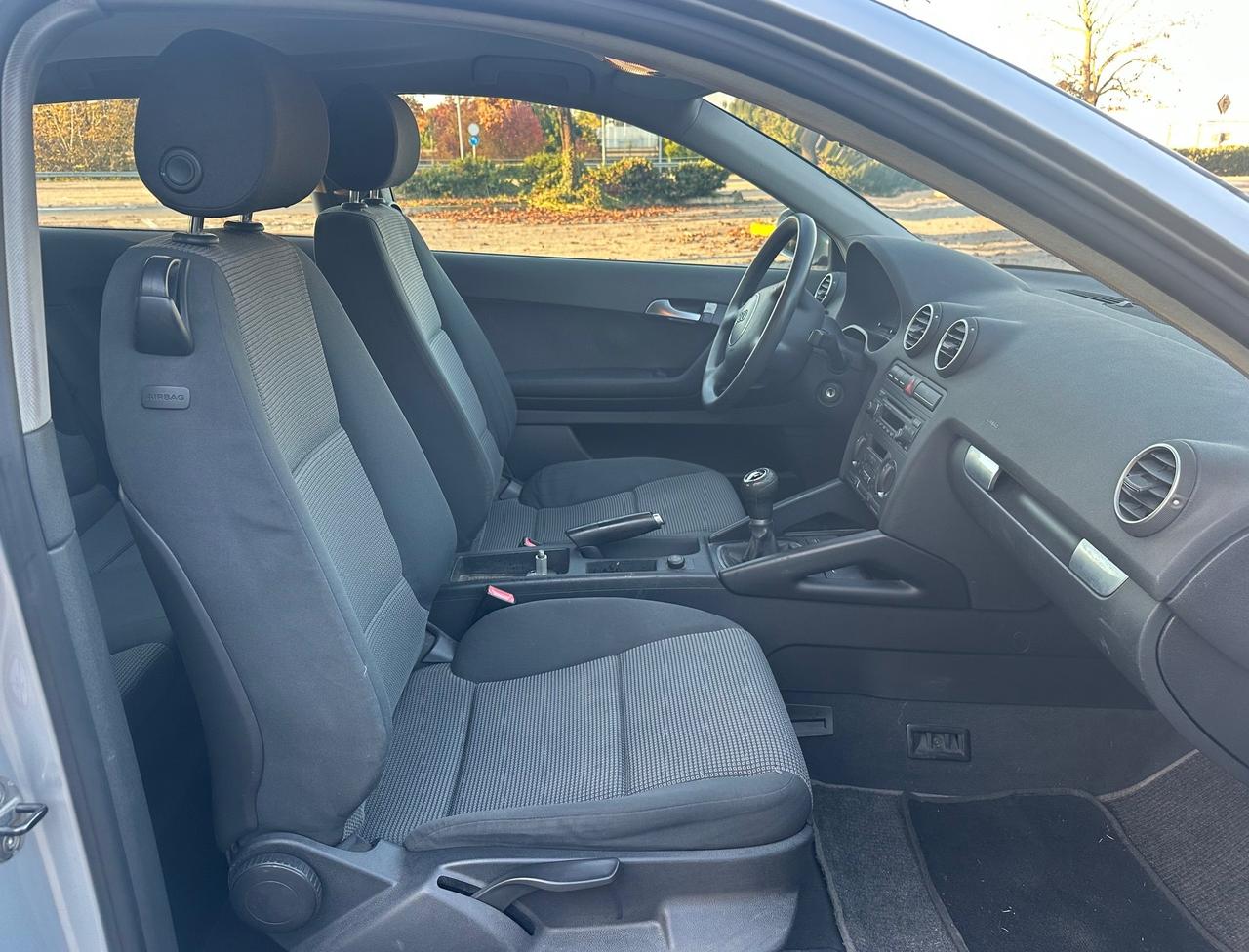 Audi A3 1.6 Attraction