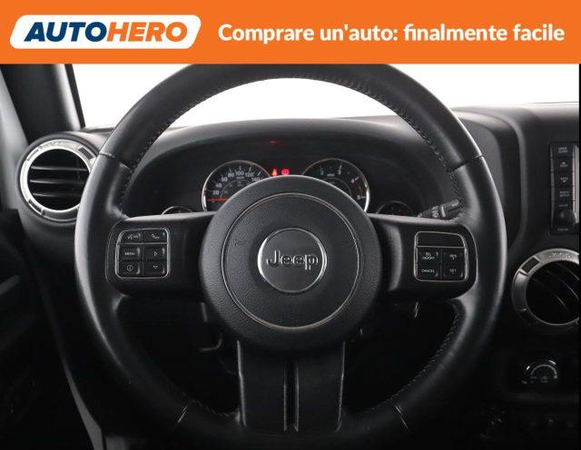 JEEP Wrangler 2.8 CRD DPF Sahara Auto