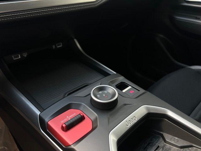 JEEP Compass E-Hybrid 1.2 TurboMHEV106kW First Edition DCT?359