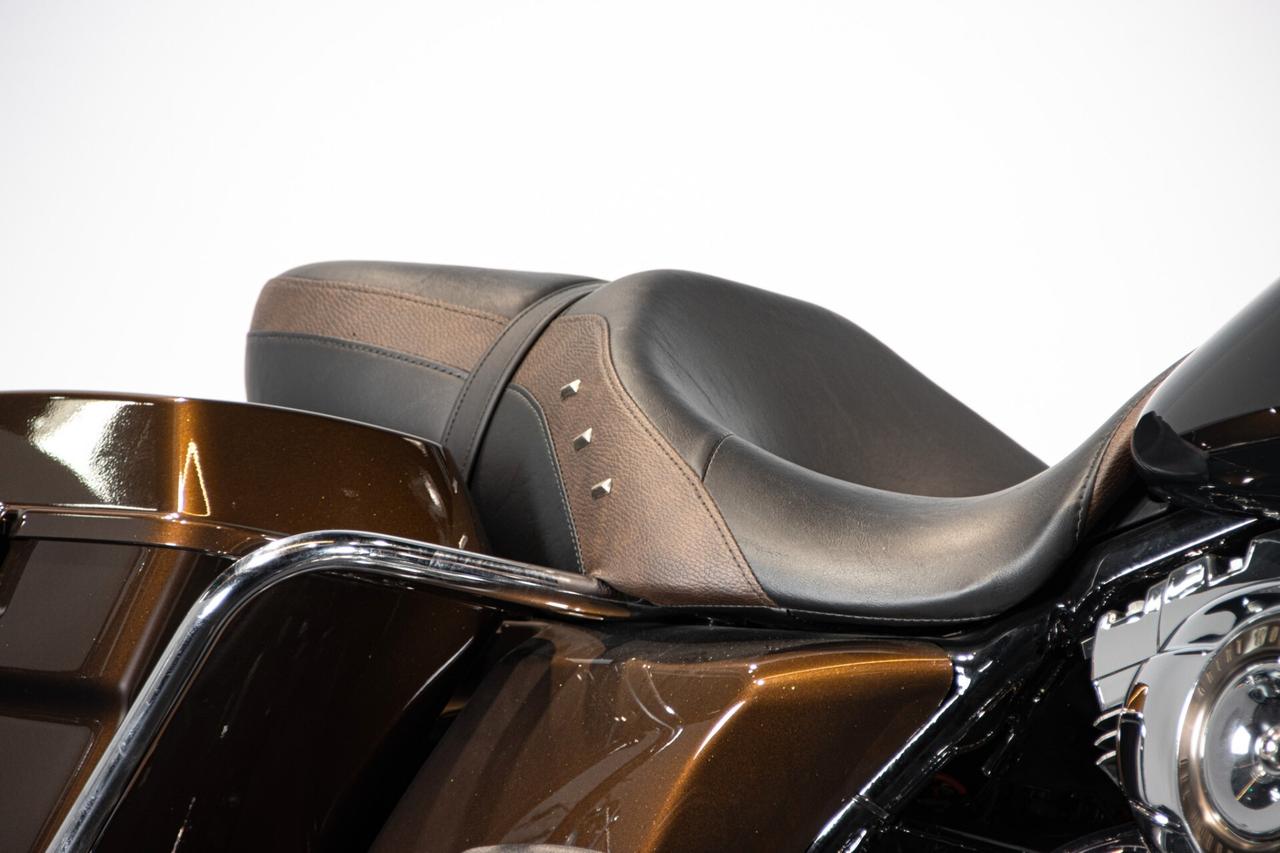 HARLEY DAVIDSON ROAD KING 110TH° ANNIVERSARY - 2013