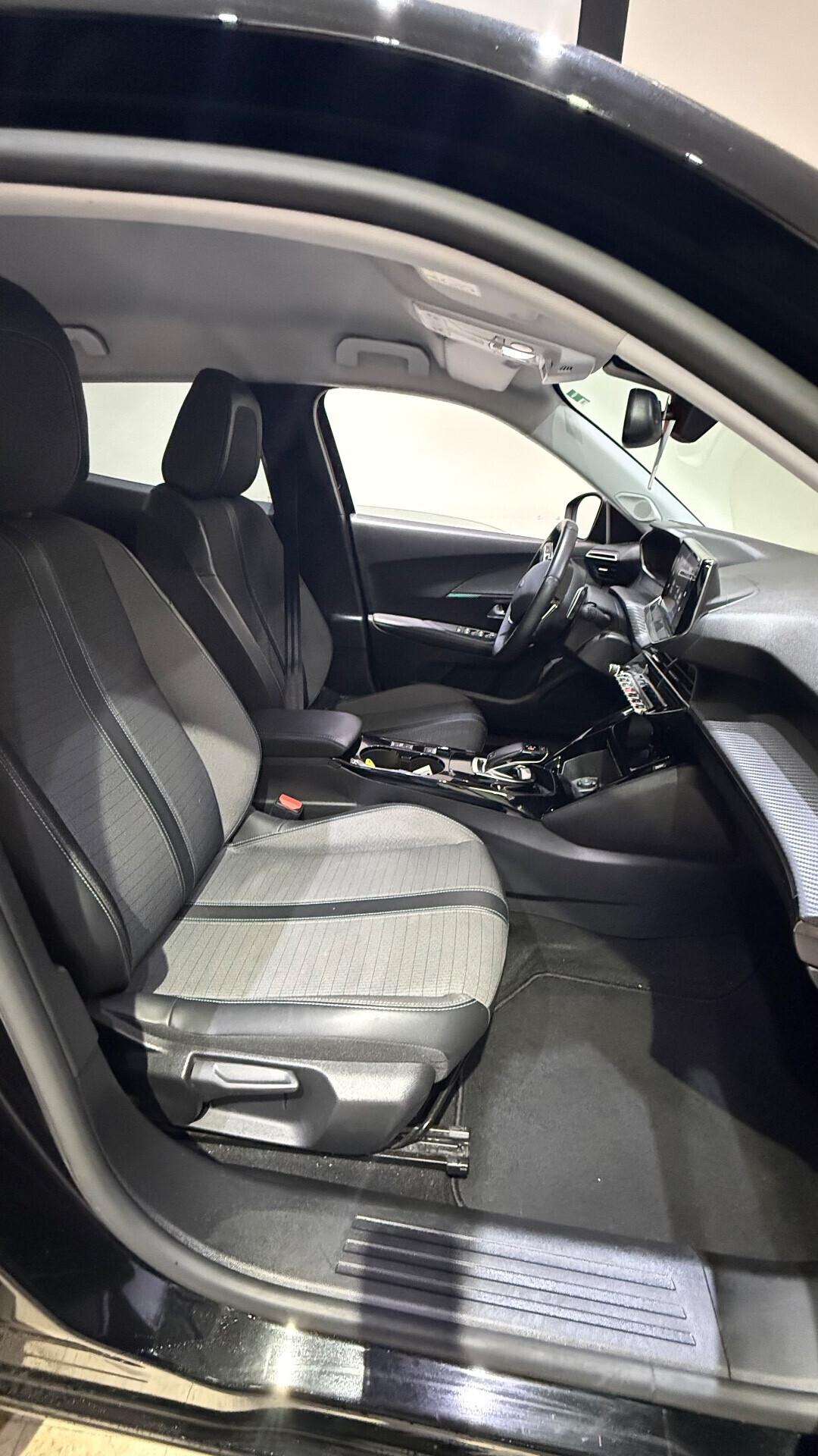 Peugeot 2008 BlueHDi 130 (VENDUTA)